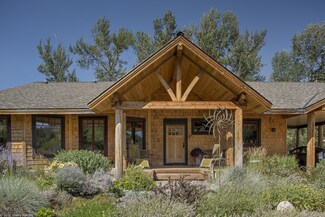 11 Kingfisher Rd, Twisp, WA 98856