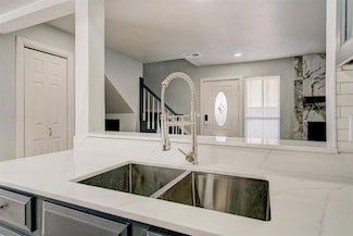11423 Springhollow Rd Unit 1208, Oklahoma City, OK 73120
