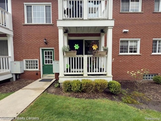 475 N Eton St Unit C7, Birmingham, MI 48009
