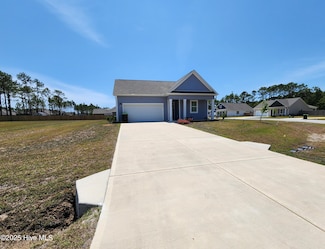 227 Jones Ridge Ln, Newport, NC 28570