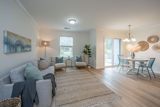 523 Truman Dr, Goose Creek, SC 29445