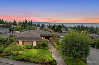 341 12th Ave N, Edmonds, WA 98020