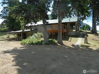 36 Broadway, Loomis, WA 98827