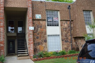 4322 E 67th St Unit 674, Tulsa, OK 74136