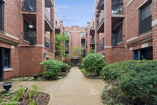 2106 N Seminary Ave Unit 2, Chicago, IL 60614