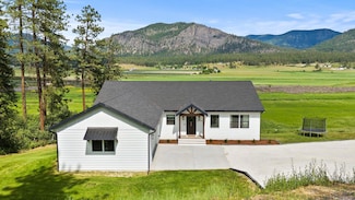 2419 Indian Ridge Rd, Chewelah, WA 99109