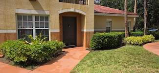 10366 Fox Trail Rd S, West Palm Beach, FL 33411