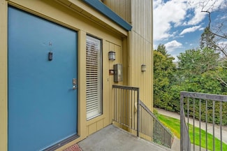 2280 Hurley Way Unit 76, Sacramento, CA 95825