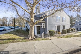 13589 Orchard Dr Unit 13589, Clifton, VA 20124