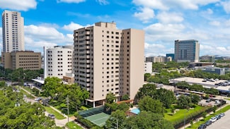 1400 Hermann Dr Unit 11E, Houston, TX 77004