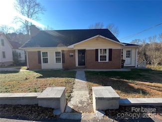 731 W Main Street Extension, Lincolnton, NC 28092