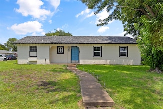 801 Quebec Dr, Garland, TX 75040