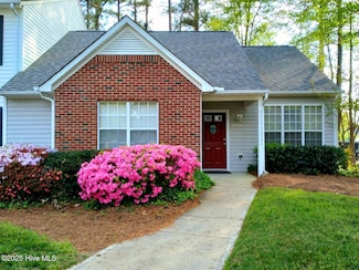 5557 Fieldcross Ct, Raleigh, NC 27610