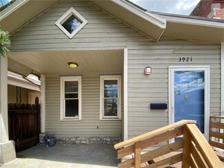 3921 Central St, Kansas City, MO 64111