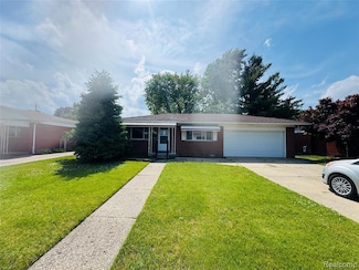 24739 Blackmar Ave, Warren, MI 48091