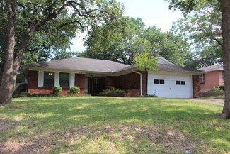 420 Lakeside Dr, Irving, TX 75062