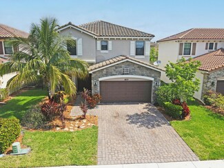 8819 Sea Chase Dr, Lake Worth, FL 33467