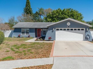 6071 Garmouth Way N, Saint Petersburg, FL 33709