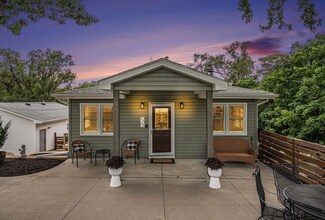 7304 S 26th St, Bellevue, NE 68147