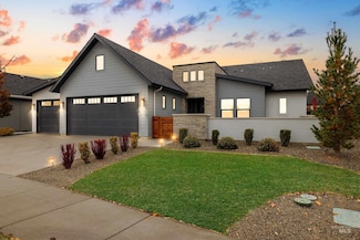 10516 W Lothbury Dr, Star, ID 83669