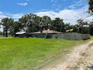 2406 W Us Highway 79, Buffalo, TX 75831