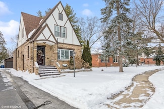942 Forest Ave, Deerfield, IL 60015