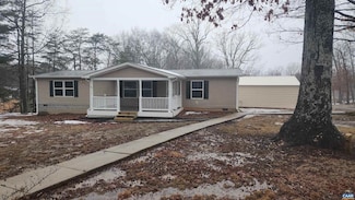 5005 Tall Oaks Ln, Scottsville, VA 24590