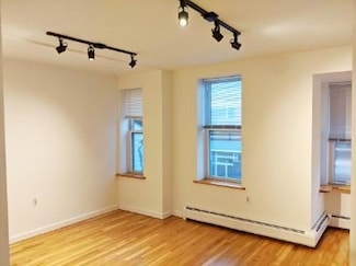 24 Academy St, Poughkeepsie, NY 12601