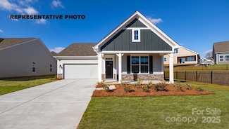 2053 Skyhawk Dr, York, SC 29745