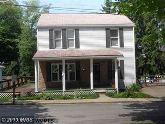 142 East St, Masontown, WV 26542