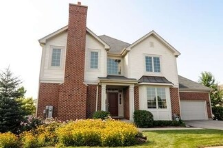 2118 Apple Hill Ln, Buffalo Grove, IL 60089