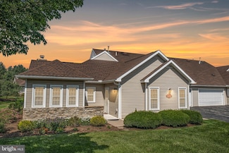 3301 Shellers Bend Unit 943, State College, PA 16801