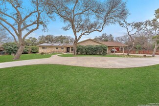 10722 Bar x Trail, Helotes, TX 78023