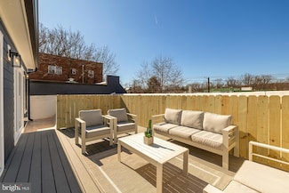 2639 41st St NW Unit 1, Washington, DC 20007