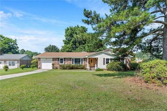 7000 Bostick Ct, Fayetteville, NC 28314