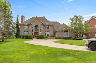 26143 E River Rd, Grosse Ile, MI 48138