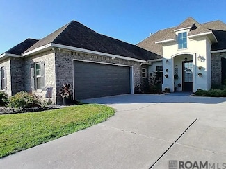 3855 Sandbar Dr, Addis, LA 70710