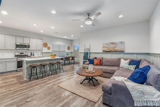 100 Deserti Rd, Leander, TX 78641