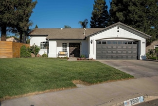 1500 N Arden Ct, Visalia, CA 93292