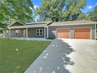 1100 Marshall Ave, Mattoon, IL 61938