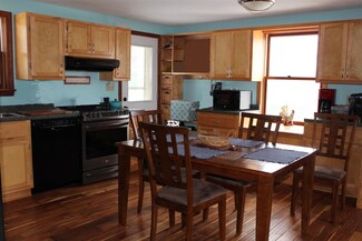 110 Brookside Dr, White River Junction, VT 05001