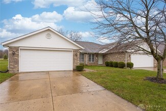 3137 Sioux Dr, Piqua, OH 45356