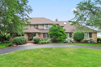 6N289 E Ridgewood Dr Unit 2, Saint Charles, IL 60175