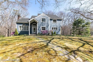 36 Cosmo St, Westerly, RI 02891