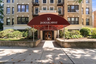 10 Jamaicaway Ct Unit 25, Jamaica Plain, MA 02130