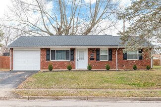 683 Montana Dr, Xenia, OH 45385