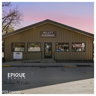 106 Main St, Hulett, WY 82720