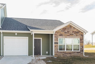 1237 W Rangeview Cir, Bloomington, IN 47403