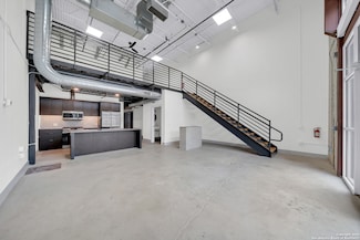 215 Coca Cola Place Unit 301, San Antonio, TX 78219