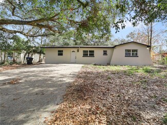 1111 N Hart Blvd, Orlando, FL 32818